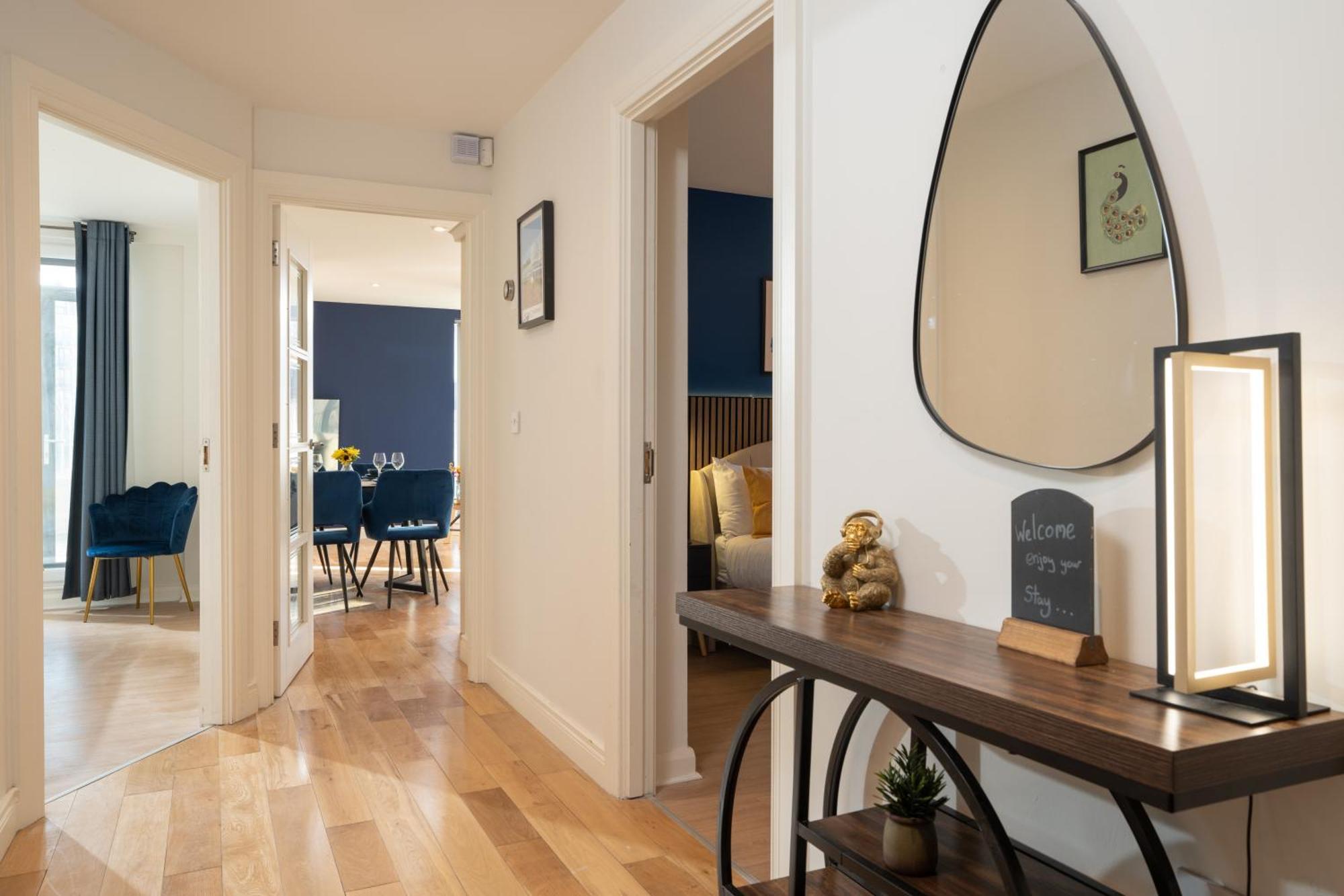 River Side Apartment, City Centre - Beautiful View And Free Parking! Belfast Exterior foto